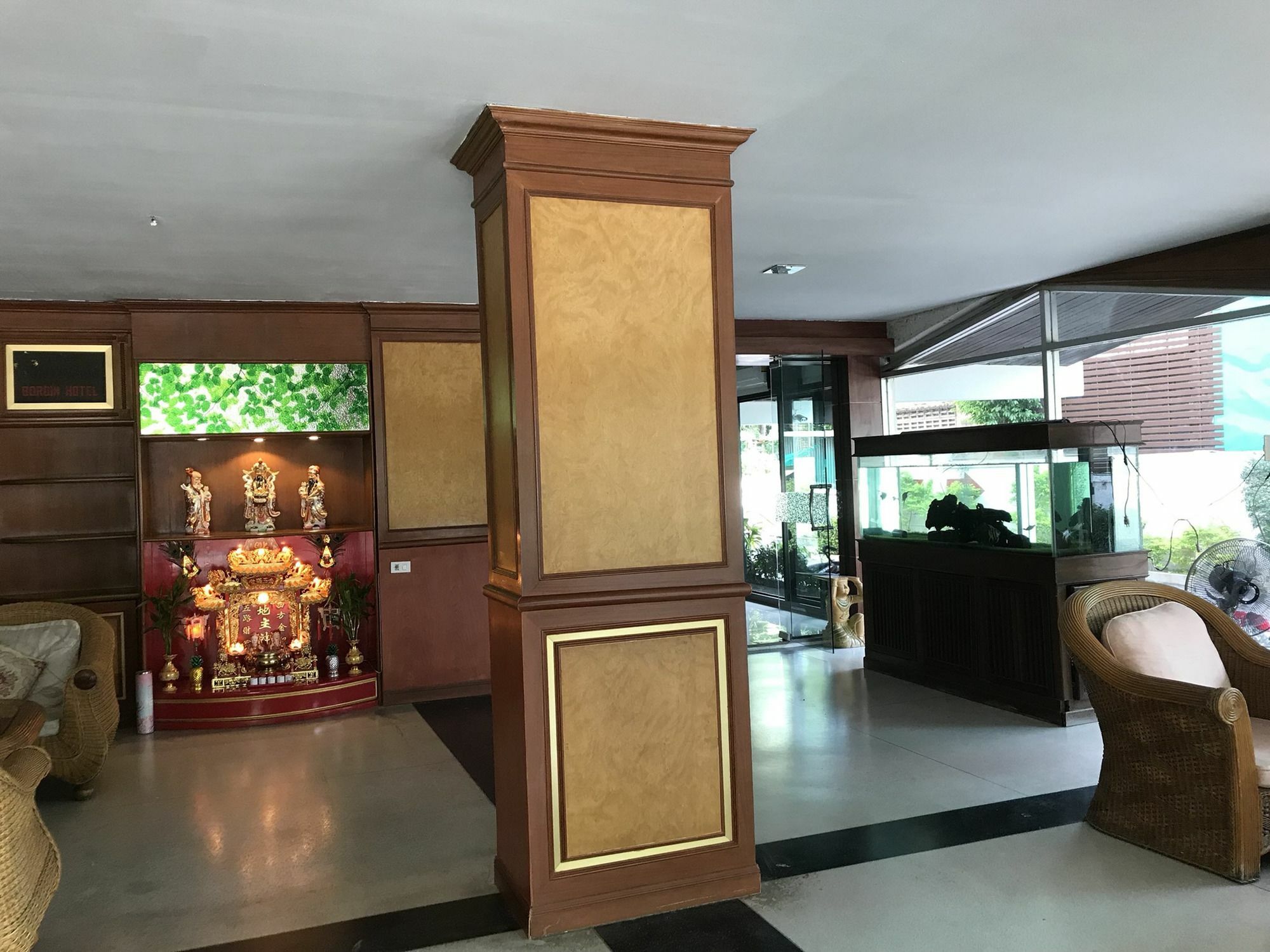 Bordin Hotel Убонратчатхани Экстерьер фото
