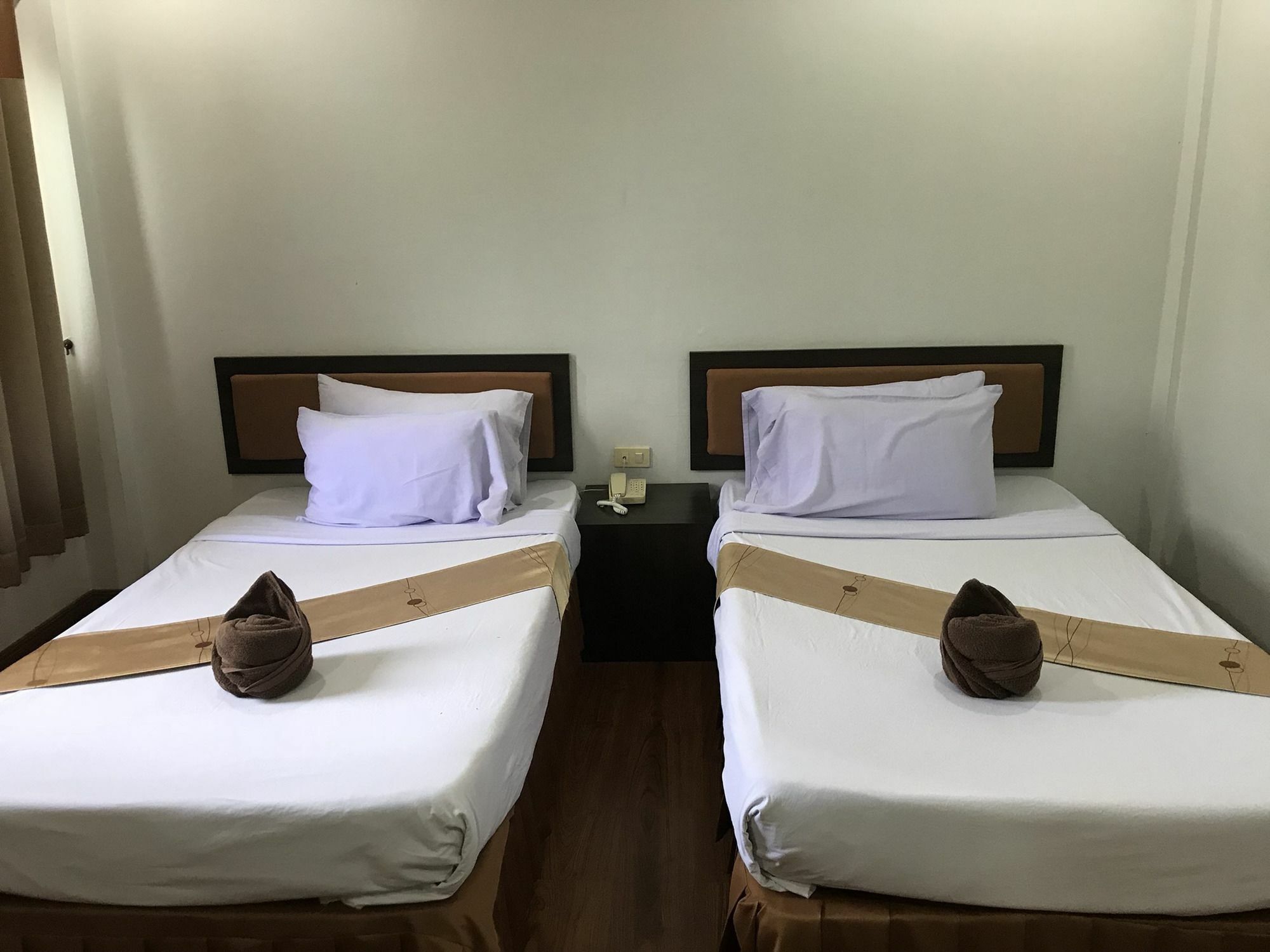 Bordin Hotel Убонратчатхани Экстерьер фото